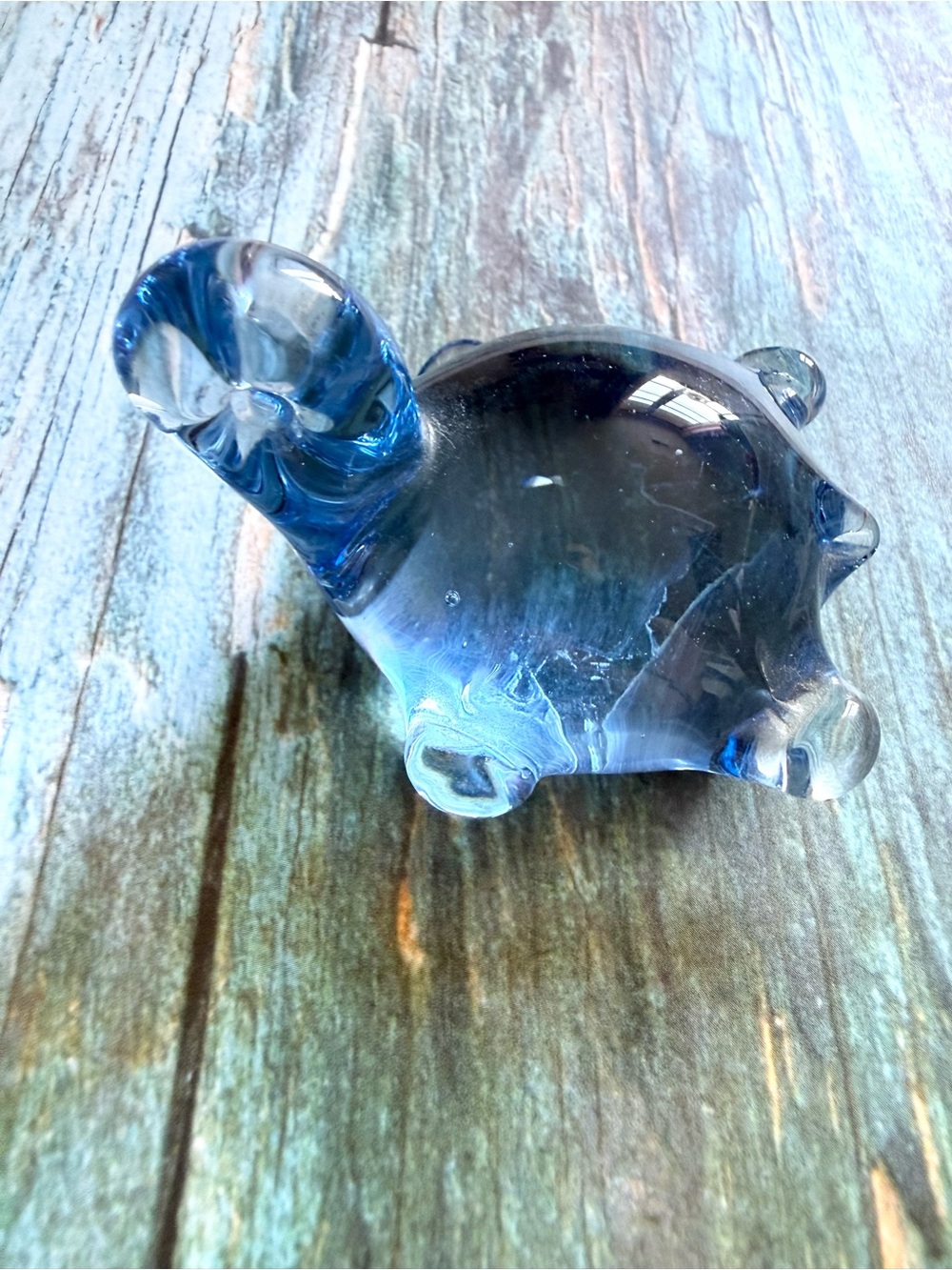 🐢 Small Blue Glass Turtle Paperweight